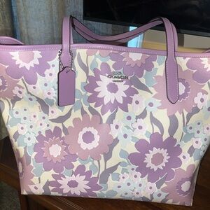 Coach Lavender Floral Tote in Purple and Cream